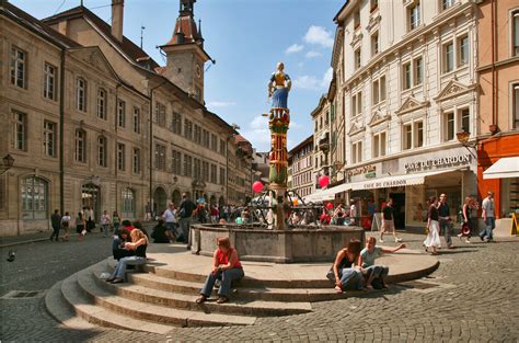 altstadt lausanne|Place de Palud (Lausanne)